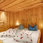 19 - Finnhuette